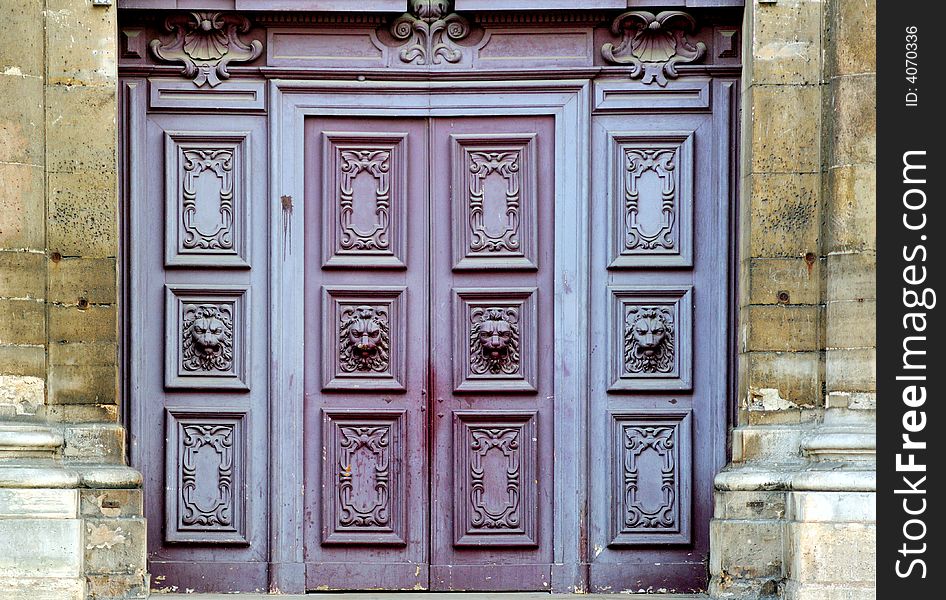 France, Paris: The door of st Paul church