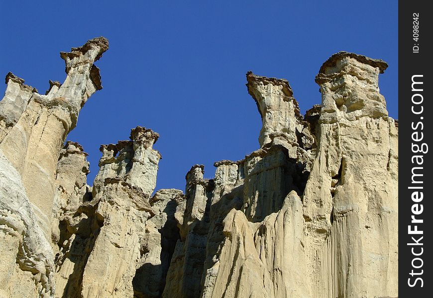 The natural chimney rocks was formed by erosion. The natural chimney rocks was formed by erosion