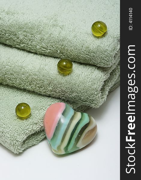 Bath oil pearl,heart and bath towels. Bath oil pearl,heart and bath towels.
