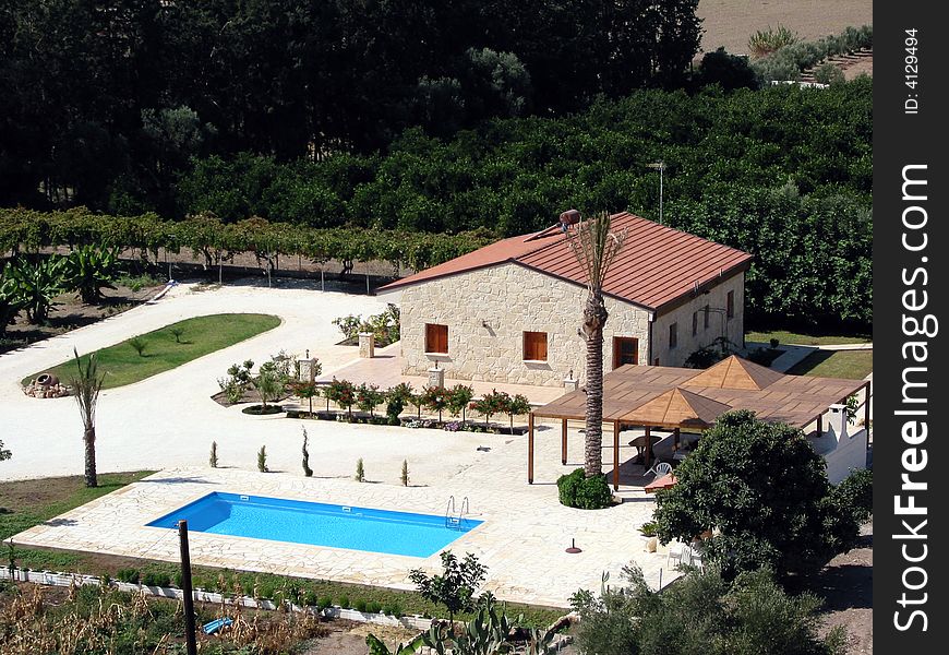 Holiday villa with a swimming pool