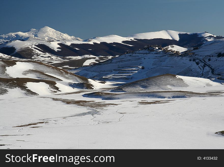 Castelluccio /winter landscape