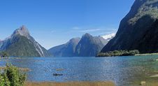 Milford Sound Royalty Free Stock Images Milford Sound Royalty Free Stock Images