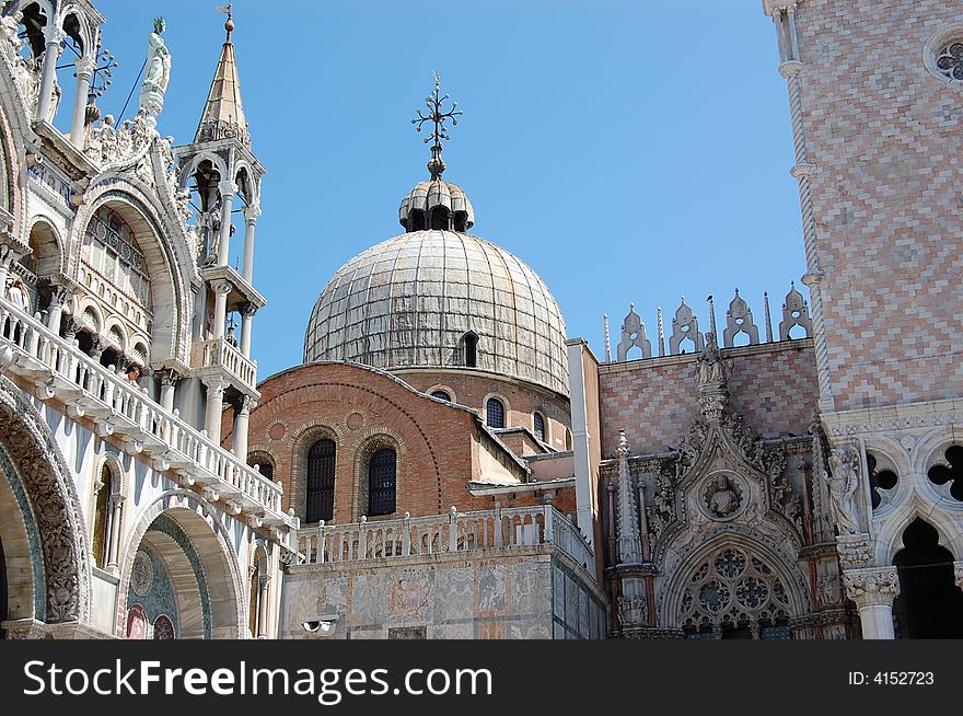 Details from an interesting angle of the St. Mark Basilica and Doge Palace. Details from an interesting angle of the St. Mark Basilica and Doge Palace