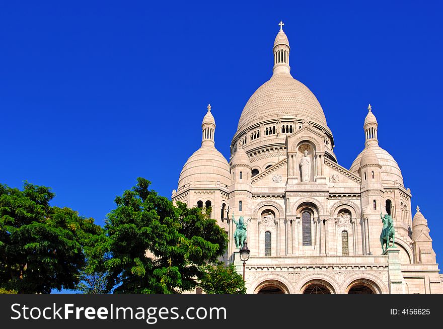 France, Paris:blue sky and the famous monument of  the Basilica of Sacre Coeur. France, Paris:blue sky and the famous monument of  the Basilica of Sacre Coeur