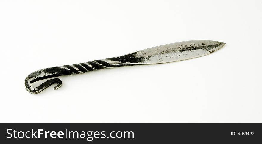 A Picture of a forged knife, made by the photographer.