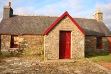 Old Cottage Royalty Free Stock Images Old Cottage Royalty Free Stock Images