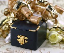 Closed Jewelry Box Iwth Curly Ribbon Royalty Free Stock Image Closed Jewelry Box Iwth Curly Ribbon Royalty Free Stock Image
