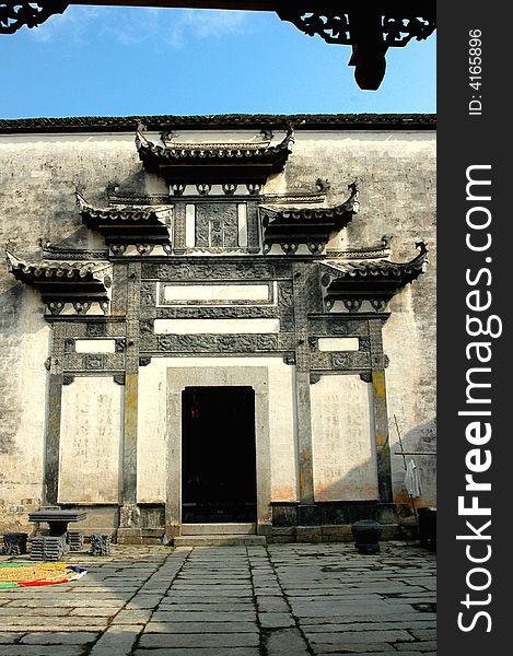 Hong cun is located in the south of Anhui,china. This is the traditional court yard of a village house. Hong cun is located in the south of Anhui,china. This is the traditional court yard of a village house.