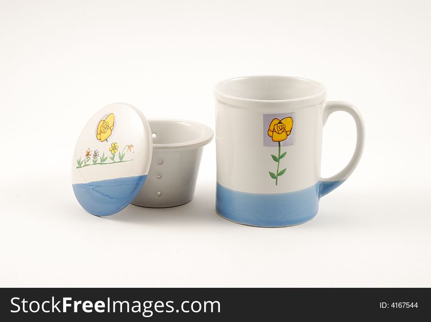 Tea mug with cover and filter