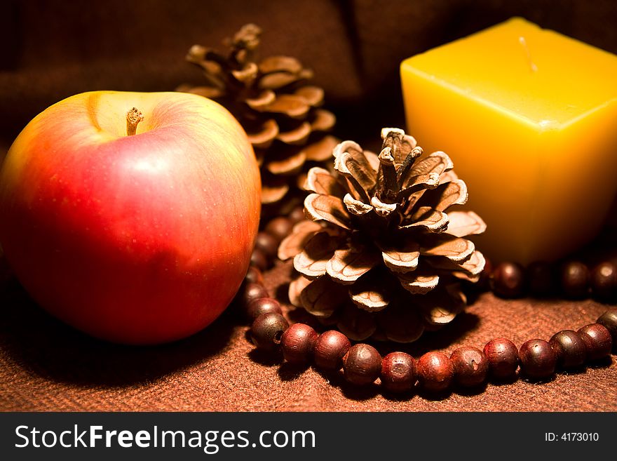 Galls pine tree red apple yellow candle wooden necklace. Galls pine tree red apple yellow candle wooden necklace