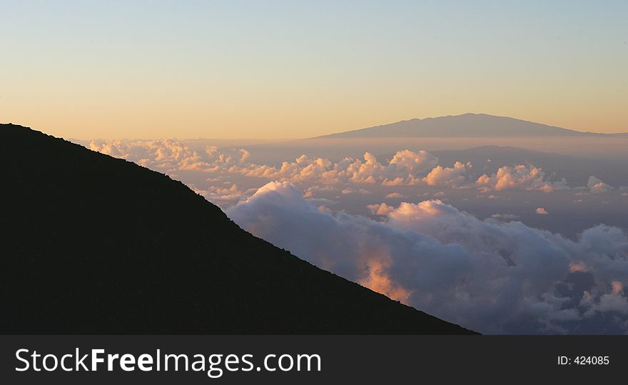 Sunrise at Mauii, Hawaii volcano. Sunrise at Mauii, Hawaii volcano