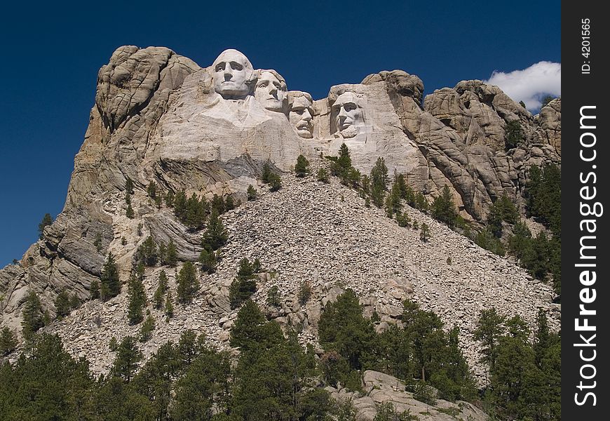 Mount Rushmore with a heavily polarized sky. Mount Rushmore with a heavily polarized sky.