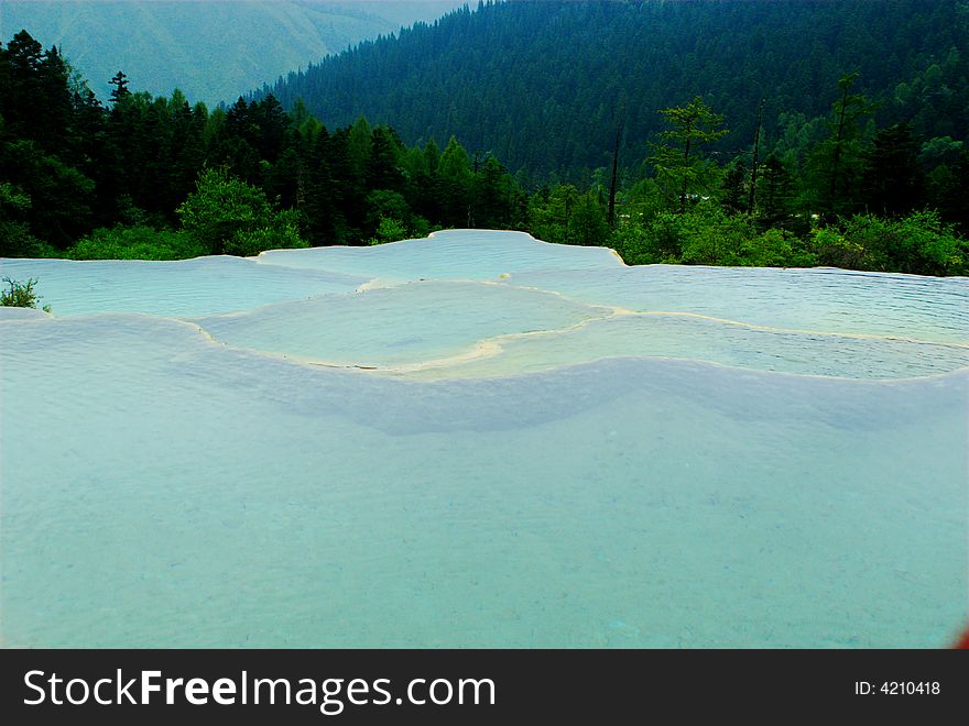 Limestone Pools In Huanglong