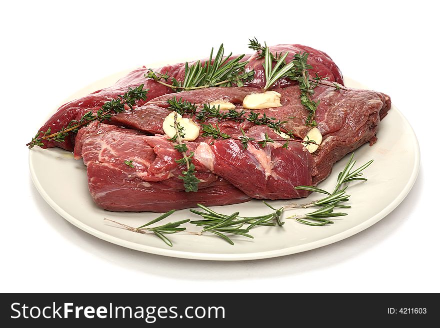 Veal fillet with aromatic herbs (thyme, garlic and rosemary)