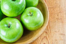 Green Apples In A Bowl Royalty Free Stock Image