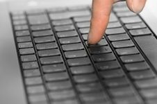 Keyboard And Hands Close Up Royalty Free Stock Photos