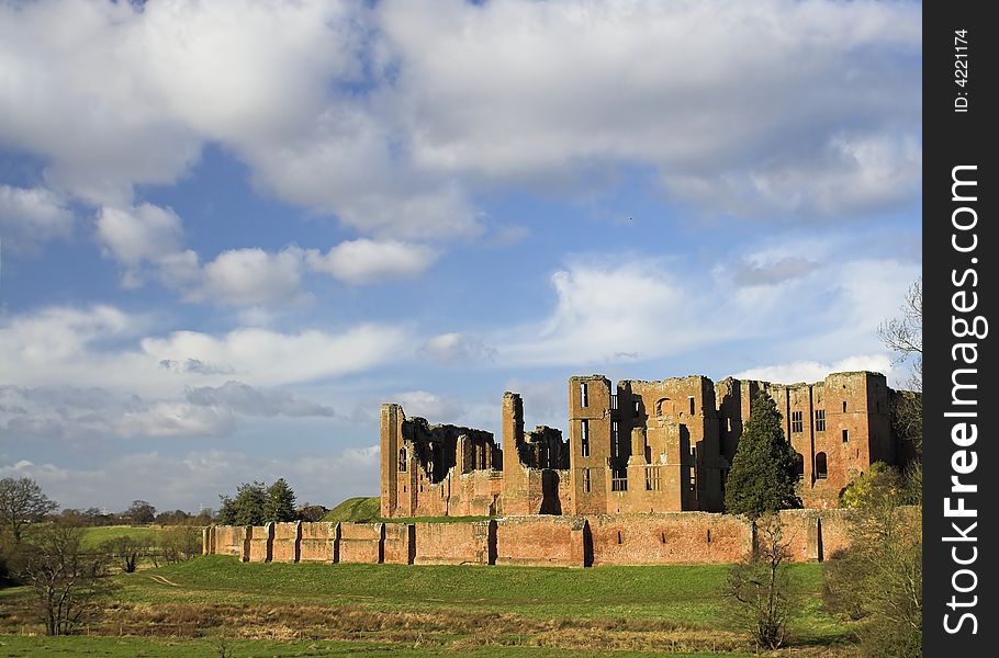 The ruins of Kenilworth Castle in Warwickshire, England. The ruins of Kenilworth Castle in Warwickshire, England.