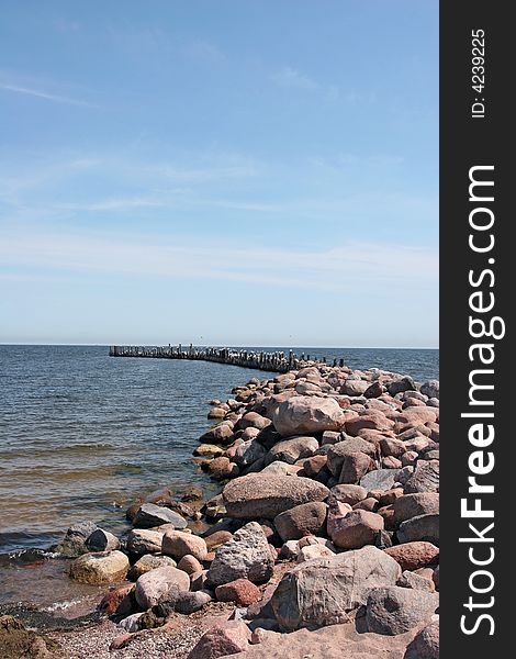 Vertical photo of the stony pier