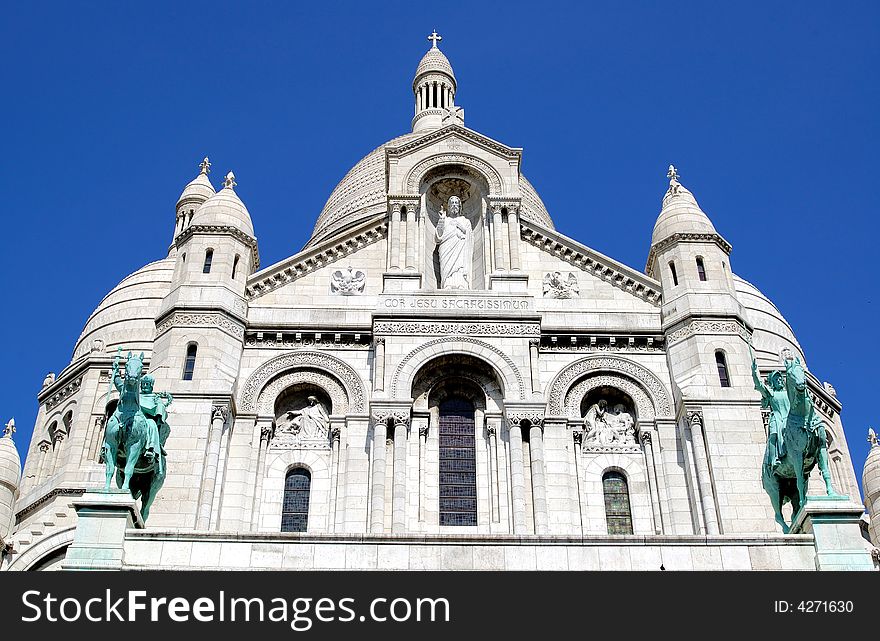 The basilica Sacre-Coeur, Montmartre, Paris