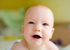 Baby Look At Camera Royalty Free Stock Photos Baby Look At Camera Royalty Free Stock Photos