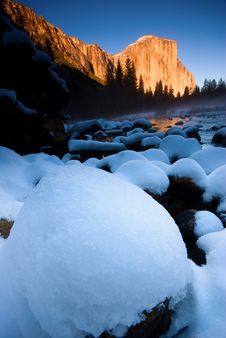 El Capitan And Merced River Royalty Free Stock Photos El Capitan And Merced River Royalty Free Stock Photos