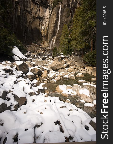 Lower Yosemite Falls