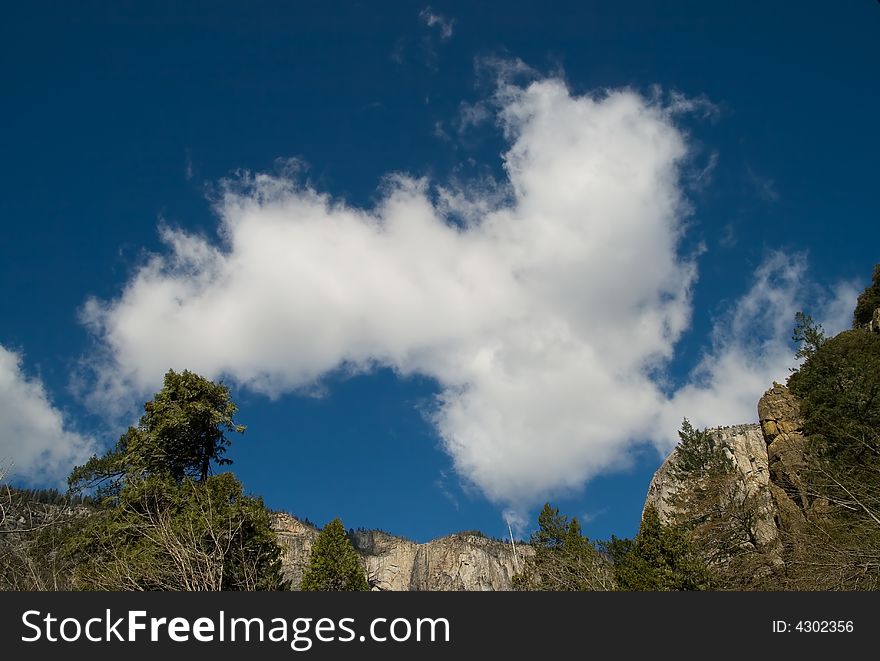 Big cloud above Yosemite Valley National Park in California