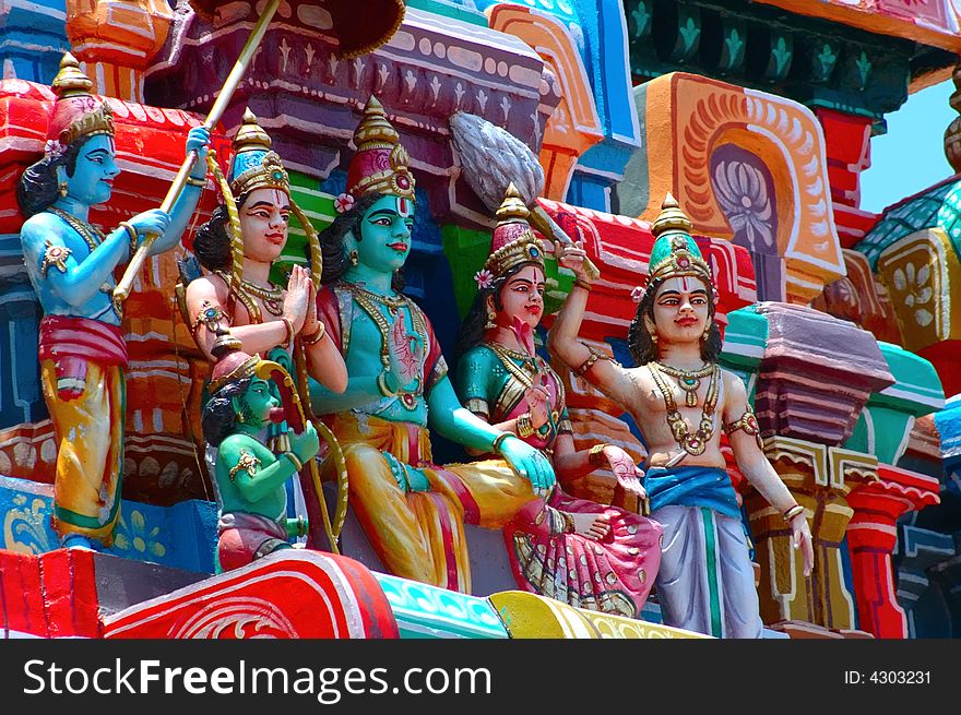 This is the statue of Rama and Sita in the Ramaswami temple in Kumbakonam. This is the statue of Rama and Sita in the Ramaswami temple in Kumbakonam.