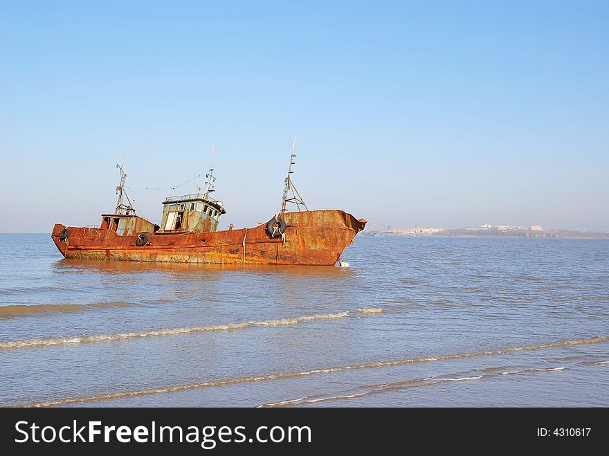 The rust ship of Changxingdao in winter. The rust ship of Changxingdao in winter