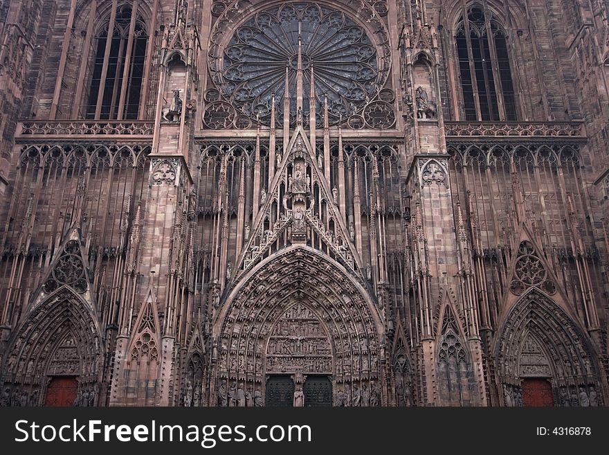 Strasbourg Cathedral, started construction in 1176