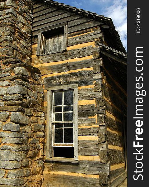 Historic Log Cabin in Cades Cove, TN