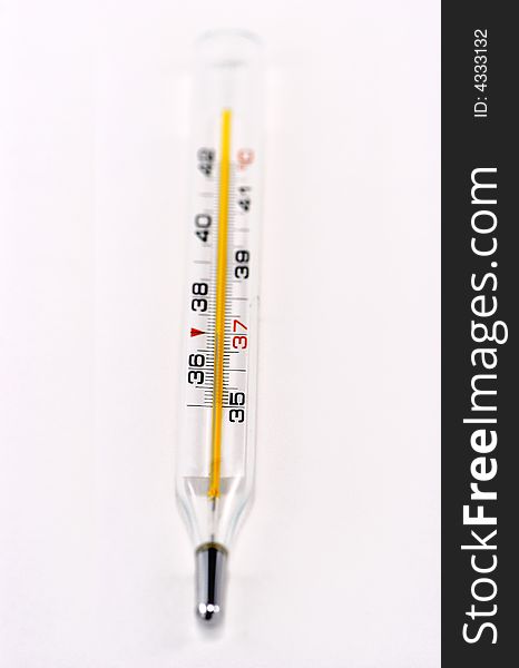 Mercury thermometer with numbers in black