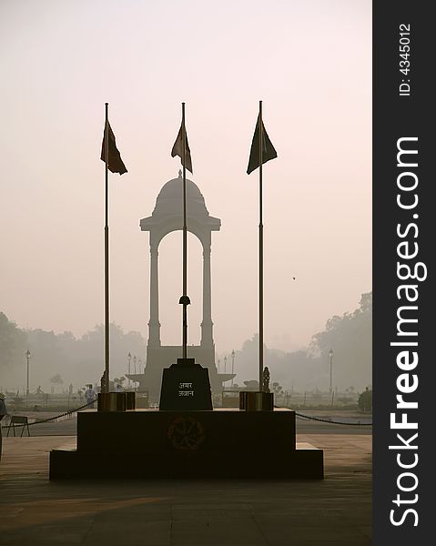 Sunset at india gate, delhi, india