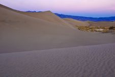 Sand Dunes Near Stovepipe Wells, Death Valley Stock Photo