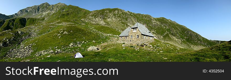 Shelter In Mountains