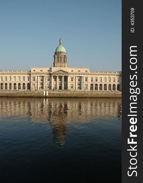 Custom House on the Quays in Dublin. A neoclassical 18th century building which now houses the Department of Environment, Heritage and Local Government. It is located on the north bank of the River Liffey, on Custom House Quay between Bridge and Talbot Memorial Bridge. It was designed by James Gandon to act as the new custom house for Dublin Port. When it was completed in 1791, it cost ?200,0