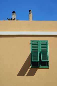 Green Window Royalty Free Stock Image Green Window Royalty Free Stock Image