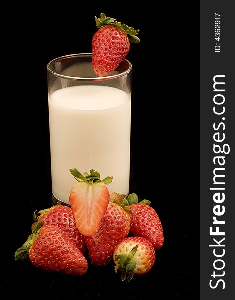 Strawberries are very tasty, and are also used as an admixture to yoghurt and milk drinks with pleasure.