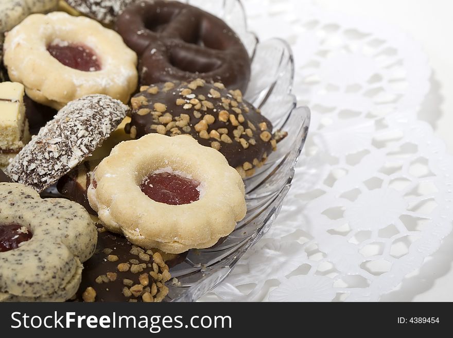 To be happy Christmas cookies baked.