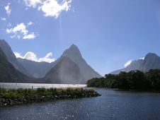 Milford Sound Royalty Free Stock Photos Milford Sound Royalty Free Stock Photos