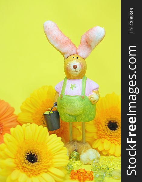 yellow easter card with hare