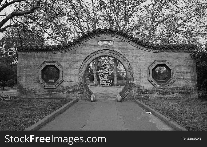 The Historical Cong-Tai  Park In Handan