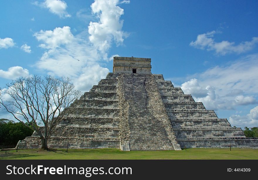 The Mayan Pyramid of El Castillo at Chichen Itza, Mexico