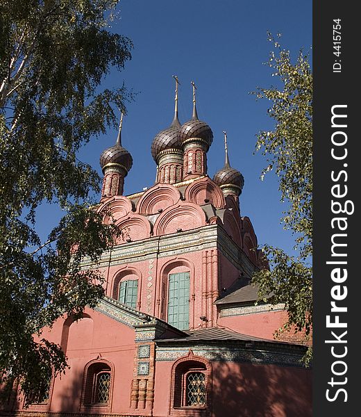 The Theophany church in Yaroslavl, Russia (17th century).