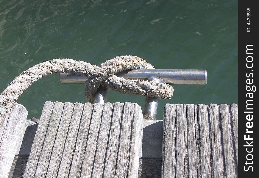Old Rope tied to dockside