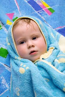 Baby After Bath Under Towel Royalty Free Stock Image Baby After Bath Under Towel Royalty Free Stock Image