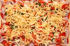 Home-made Pizza Uncooked Royalty Free Stock Image Home-made Pizza Uncooked Royalty Free Stock Image