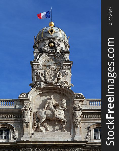 Lyon's city hall with the french flag