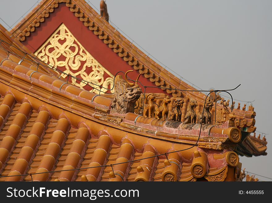 Roof of one of the ancient palaces in Gugong, Beijing. Roof of one of the ancient palaces in Gugong, Beijing