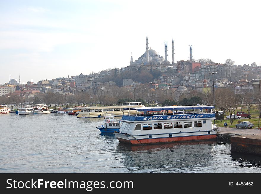 Sihouette of Suleymaniye mosque from Ataturk bridge over Golden Horn, Istanbul. Sihouette of Suleymaniye mosque from Ataturk bridge over Golden Horn, Istanbul